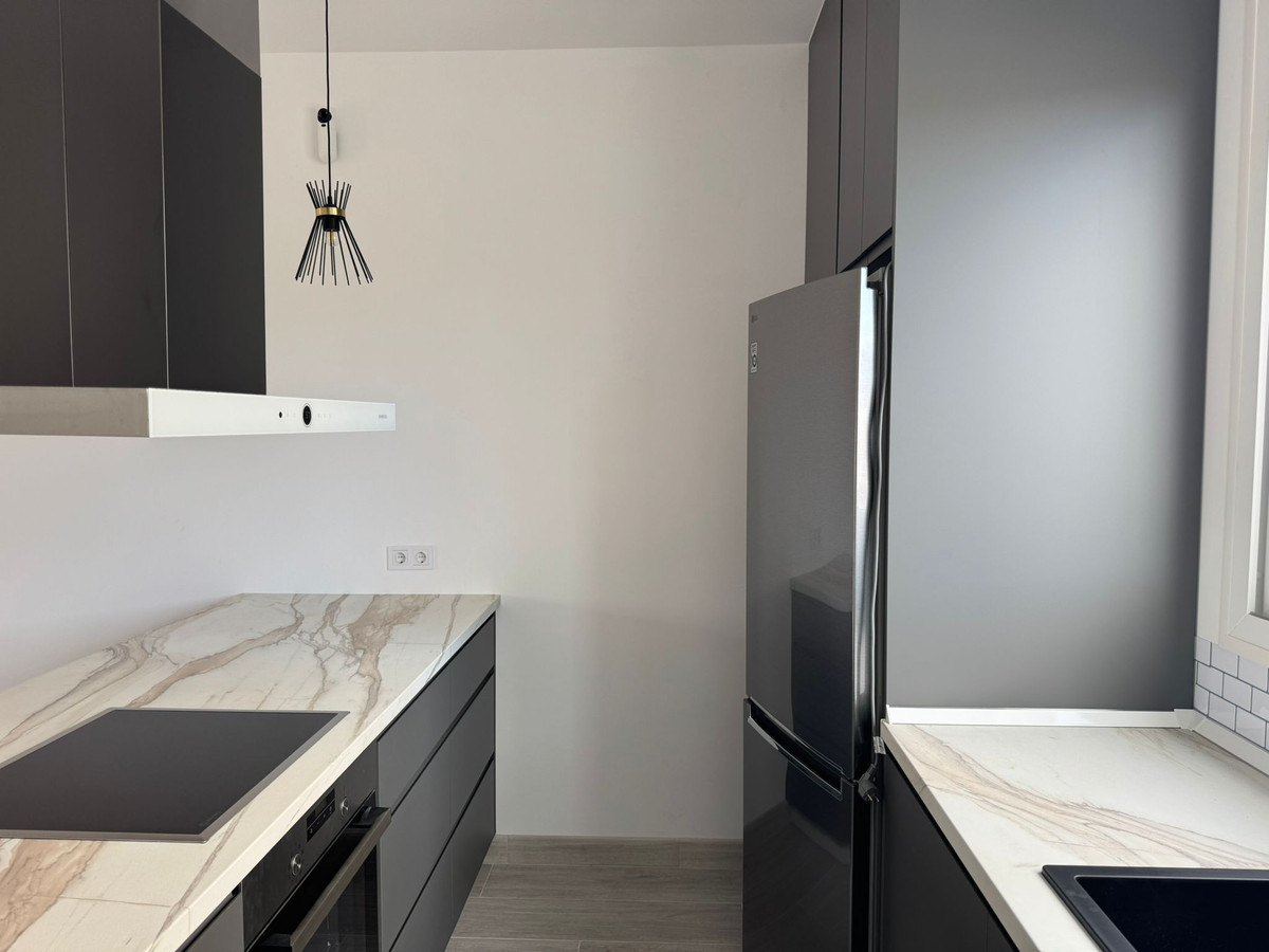 Appartement te koop in Benalmadena Costa | 2 slaapkamers H5039749