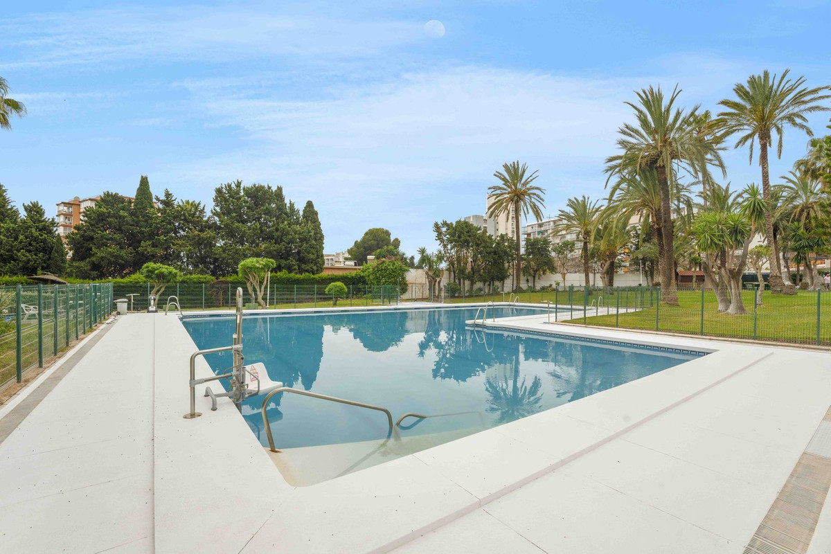 Appartement te koop in Benalmadena Costa | 1 slaapkamers H5047687
