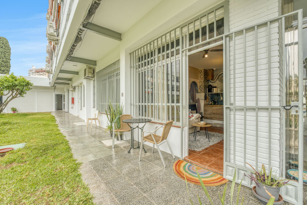Appartement te koop in Benalmadena Costa | 1 slaapkamers H5047687