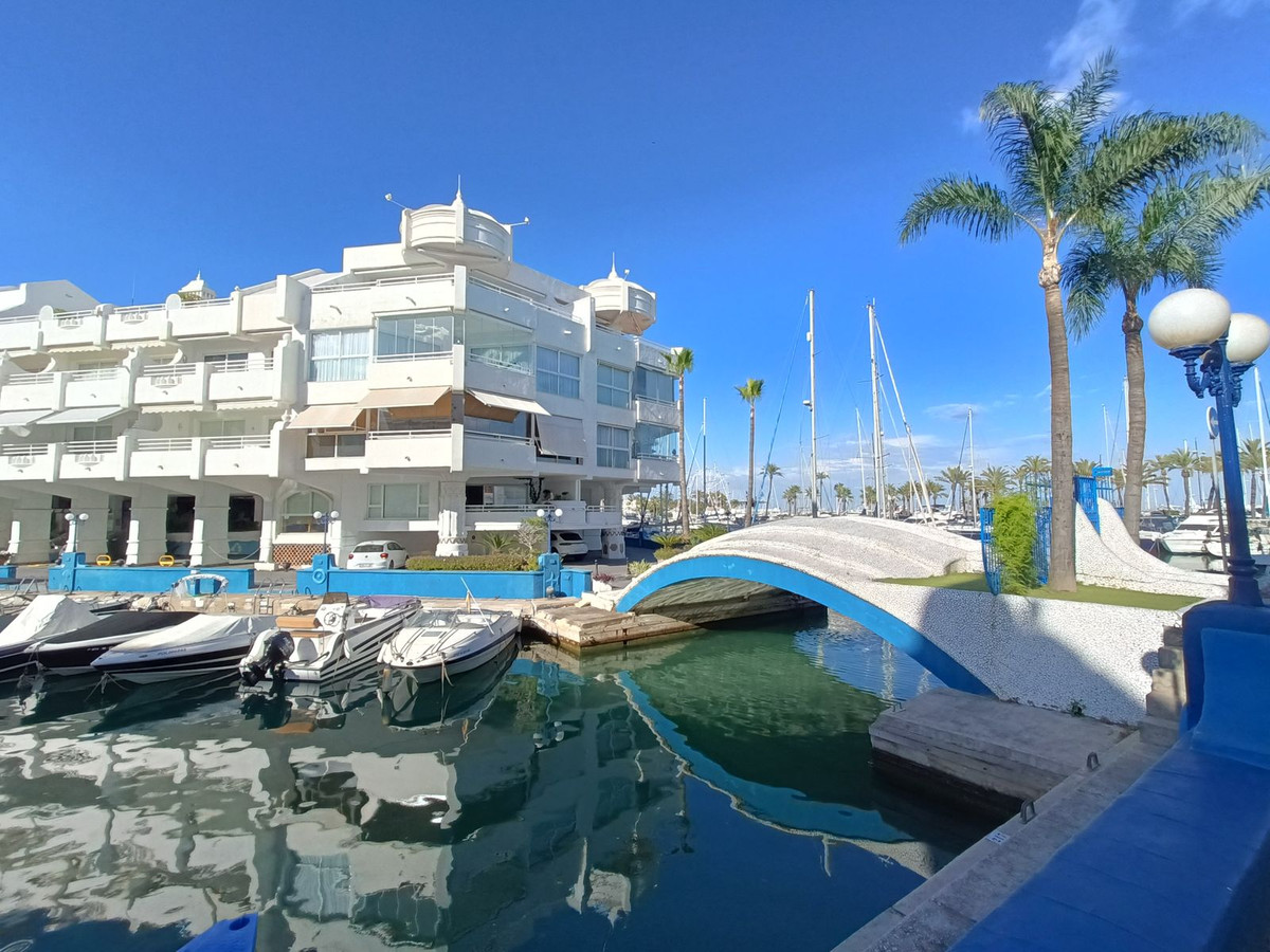 Appartement te koop in Benalmadena Costa | 0 slaapkamers H5057470