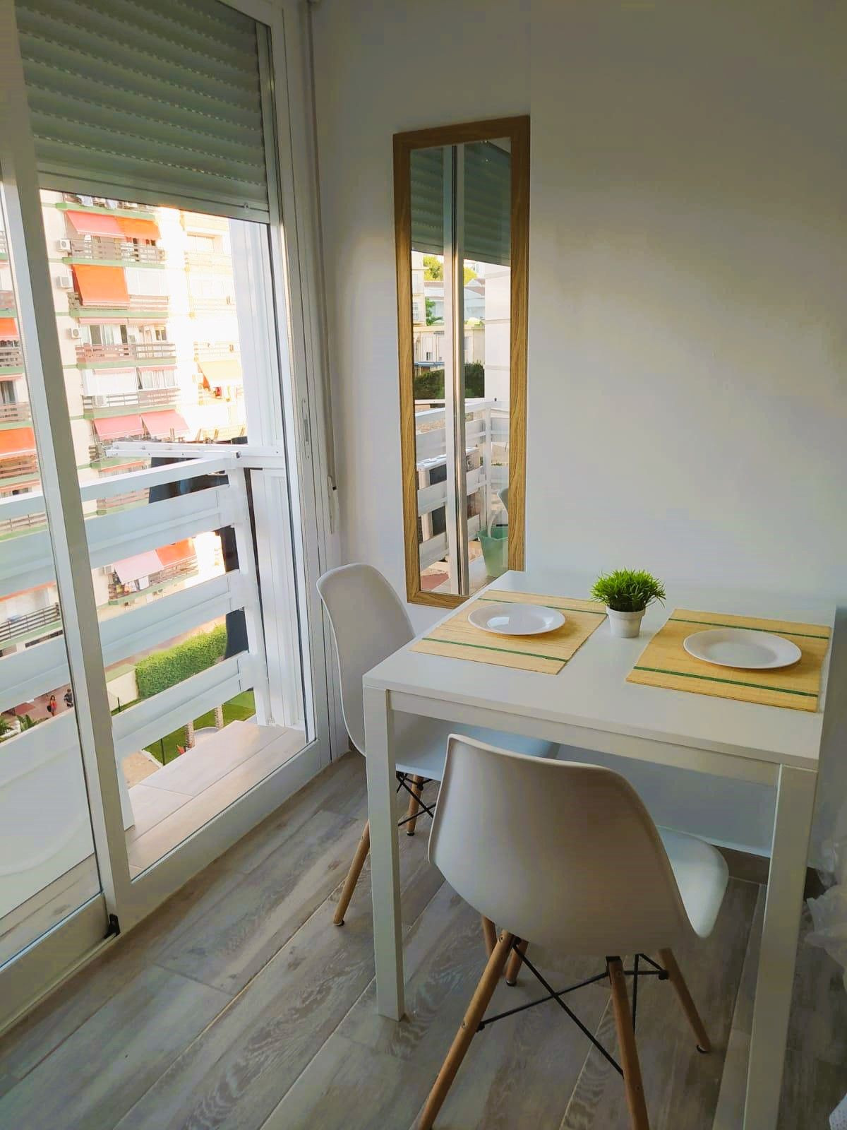 Appartement te koop in Benalmadena Costa | 0 slaapkamers H5057470