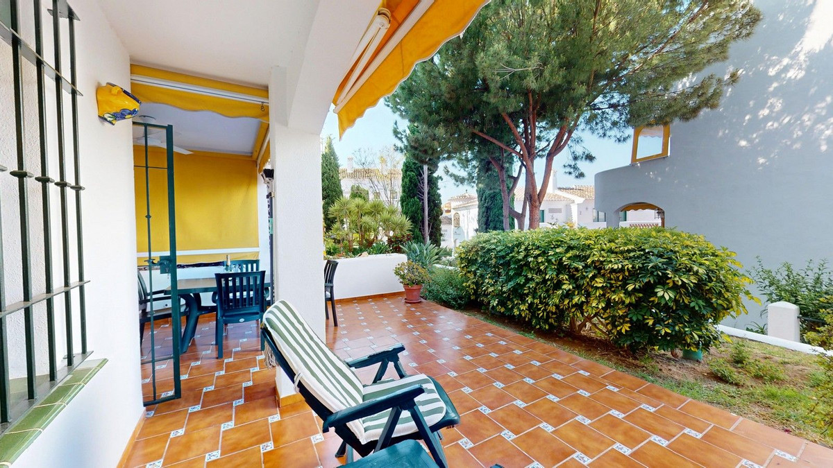 Appartement te koop in Benalmadena Costa | 2 slaapkamers H5063422