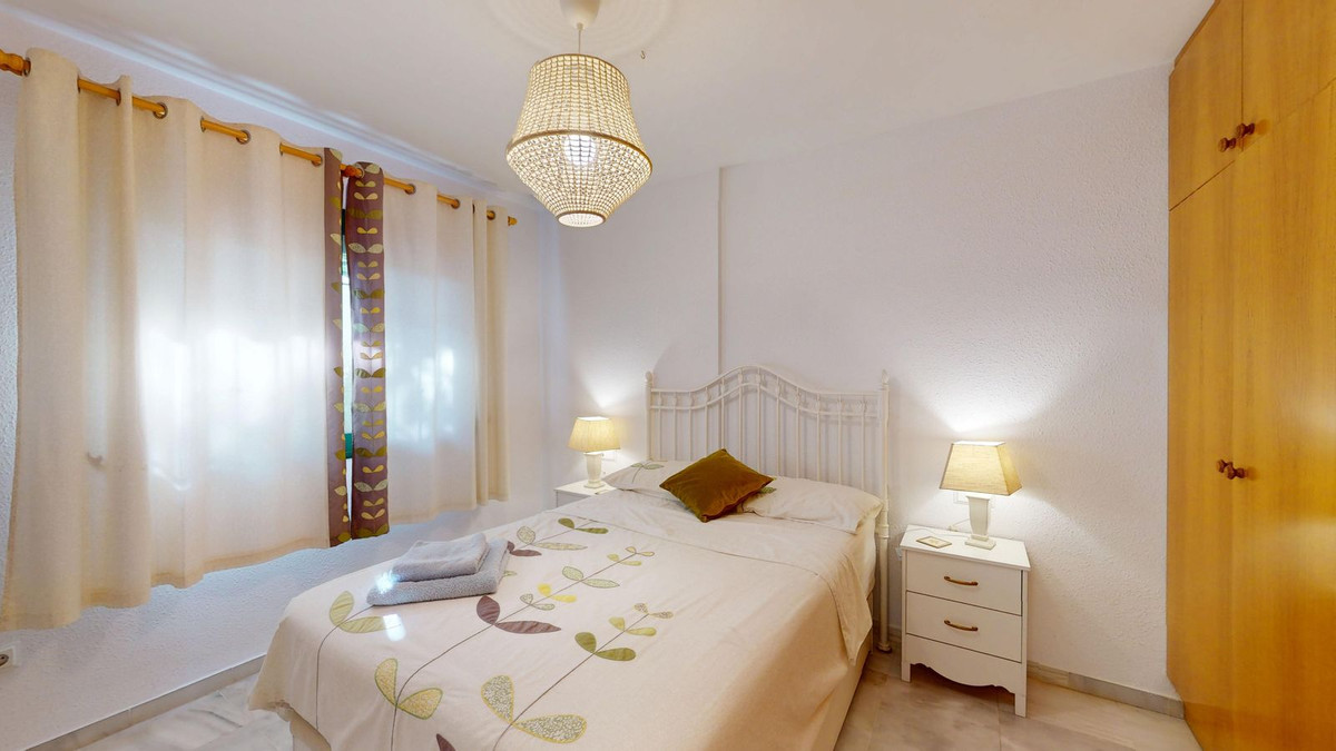 Appartement te koop in Benalmadena Costa | 2 slaapkamers H5063422
