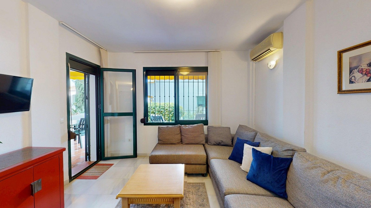 Appartement te koop in Benalmadena Costa | 2 slaapkamers H5063422
