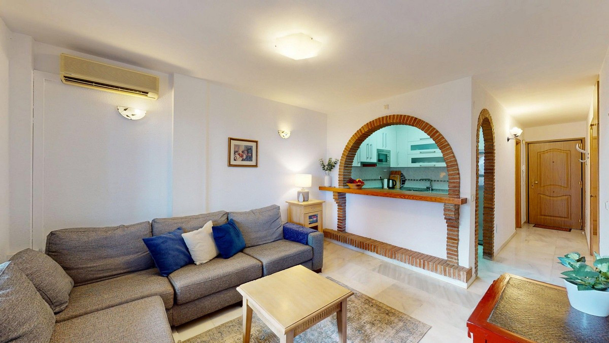 Appartement te koop in Benalmadena Costa | 2 slaapkamers H5063422