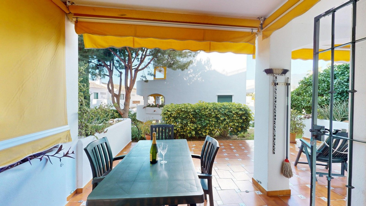 Appartement te koop in Benalmadena Costa | 2 slaapkamers H5063422