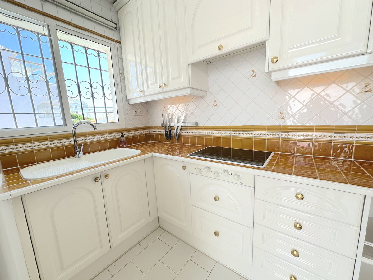 Appartement te koop in Benalmadena Costa | 2 slaapkamers H5068315