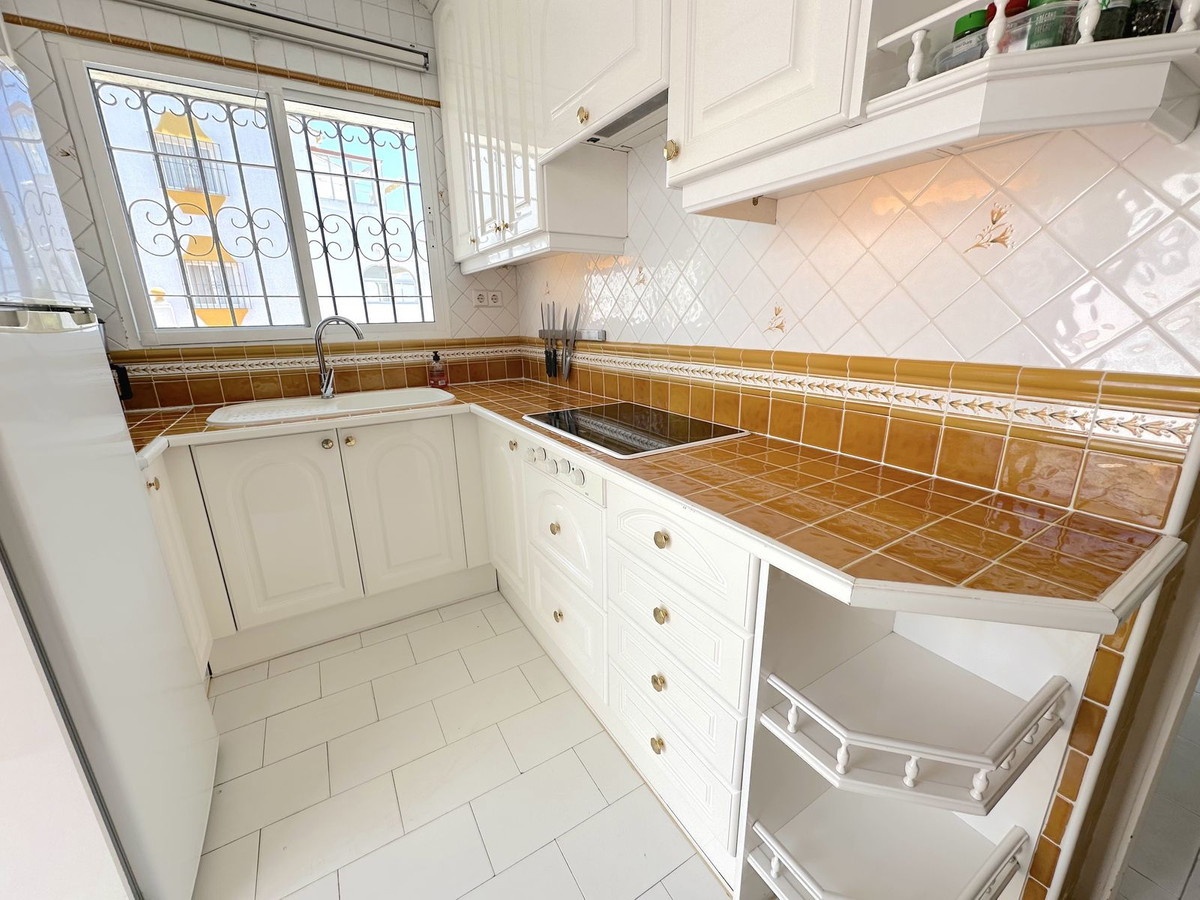 Appartement te koop in Benalmadena Costa | 2 slaapkamers H5068315