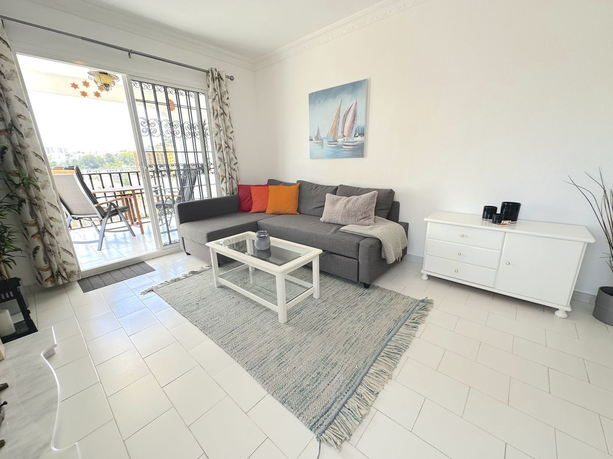 Appartement te koop in Benalmadena Costa | 2 slaapkamers H5068315