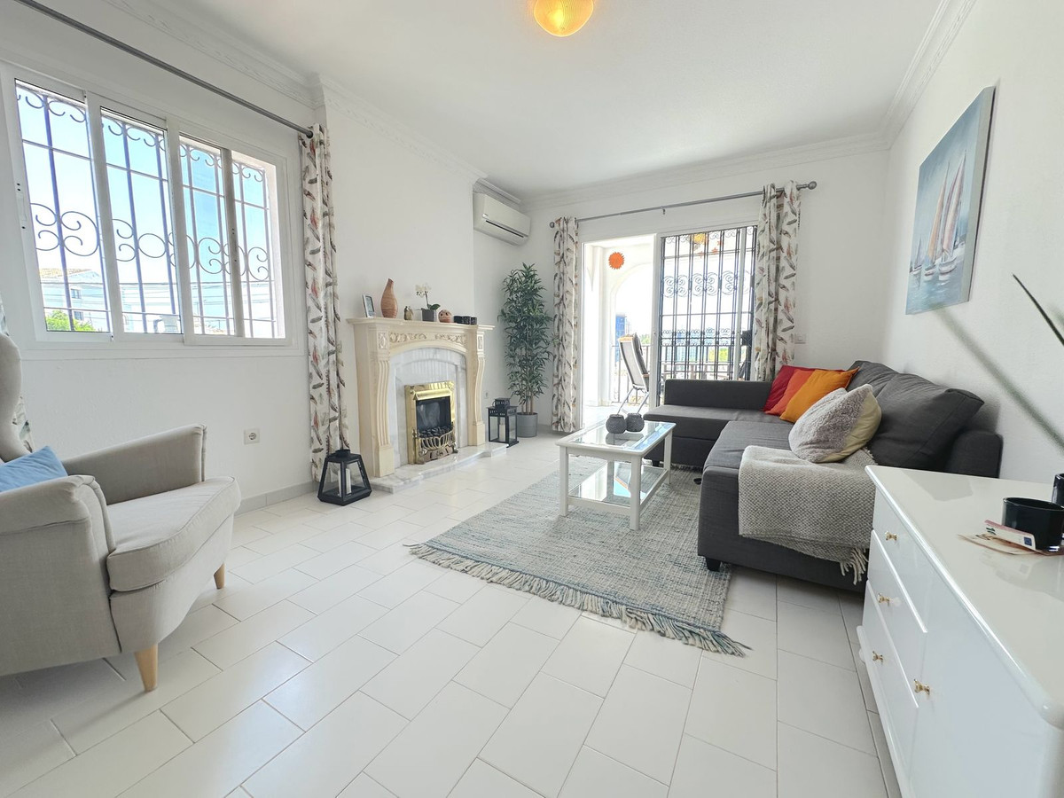 Appartement te koop in Benalmadena Costa | 2 slaapkamers H5068315