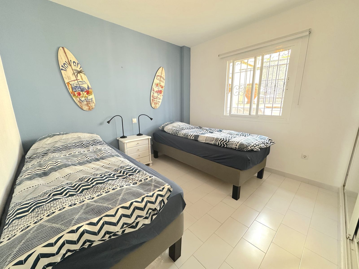 Appartement te koop in Benalmadena Costa | 2 slaapkamers H5068315