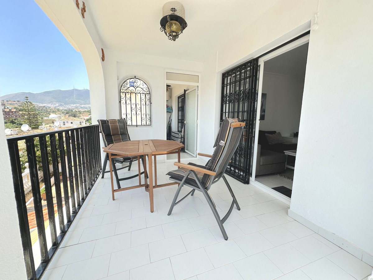 Appartement te koop in Benalmadena Costa | 2 slaapkamers H5068315