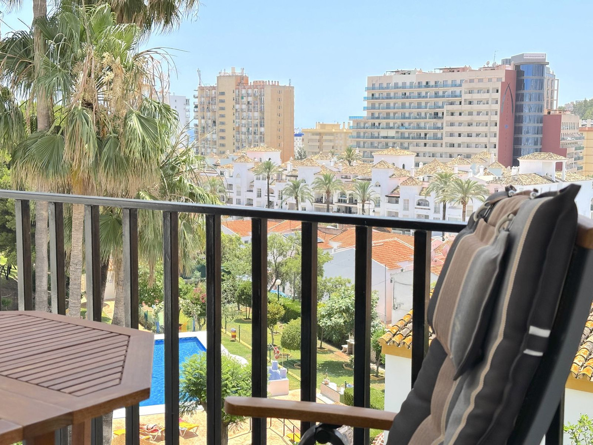 Appartement te koop in Benalmadena Costa | 2 slaapkamers H5068315