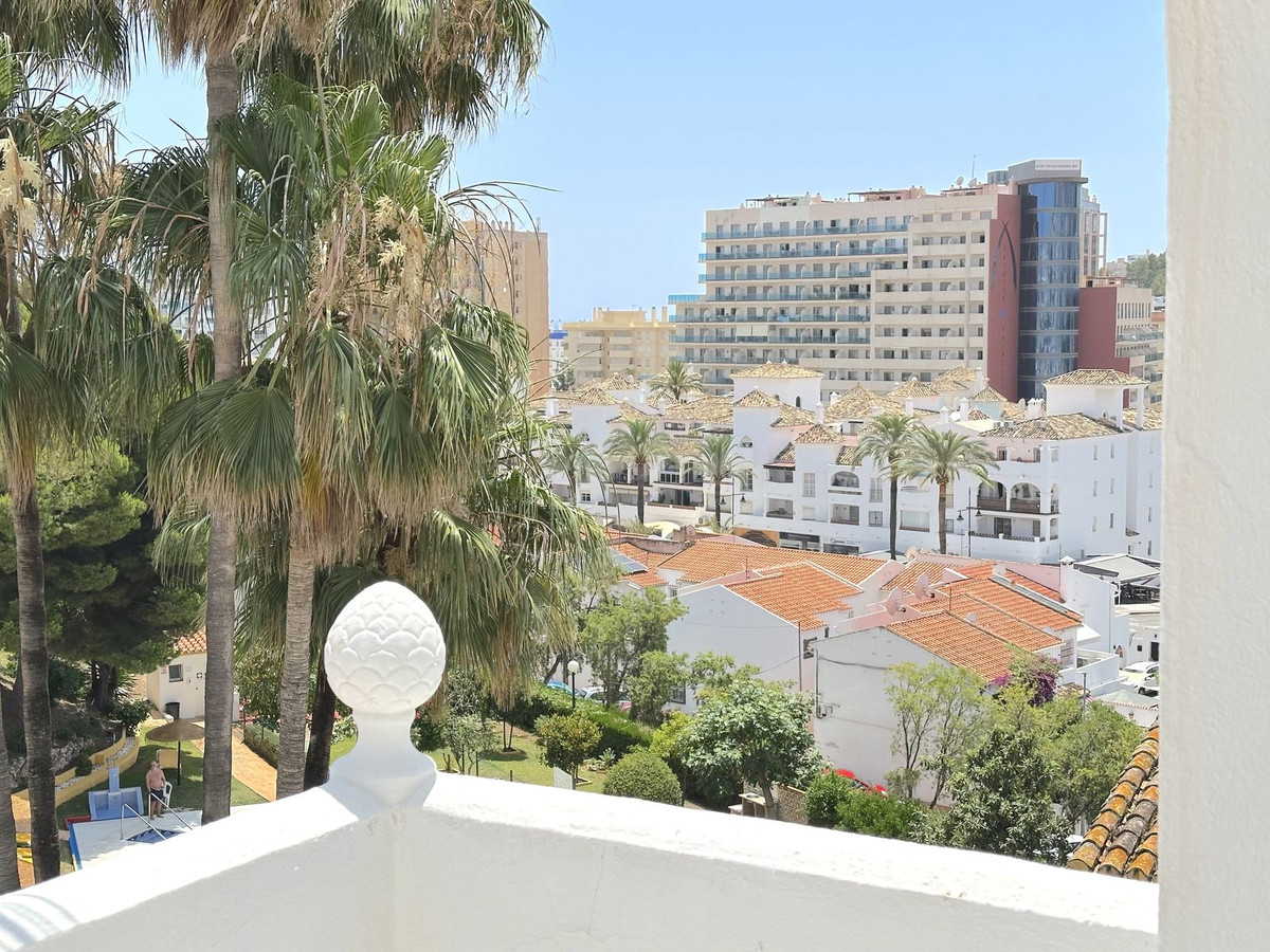 Appartement te koop in Benalmadena Costa | 2 slaapkamers H5068315