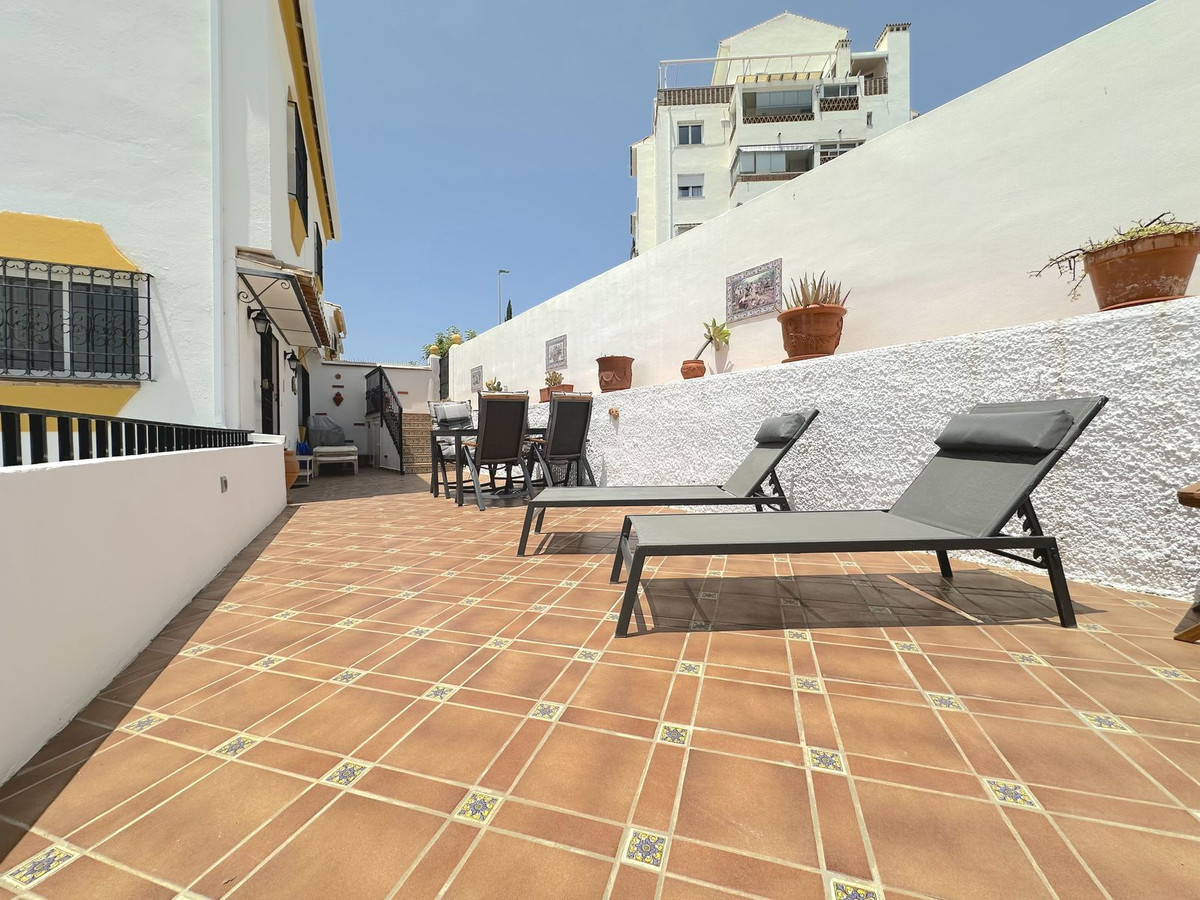 Appartement te koop in Benalmadena Costa | 2 slaapkamers H5068315