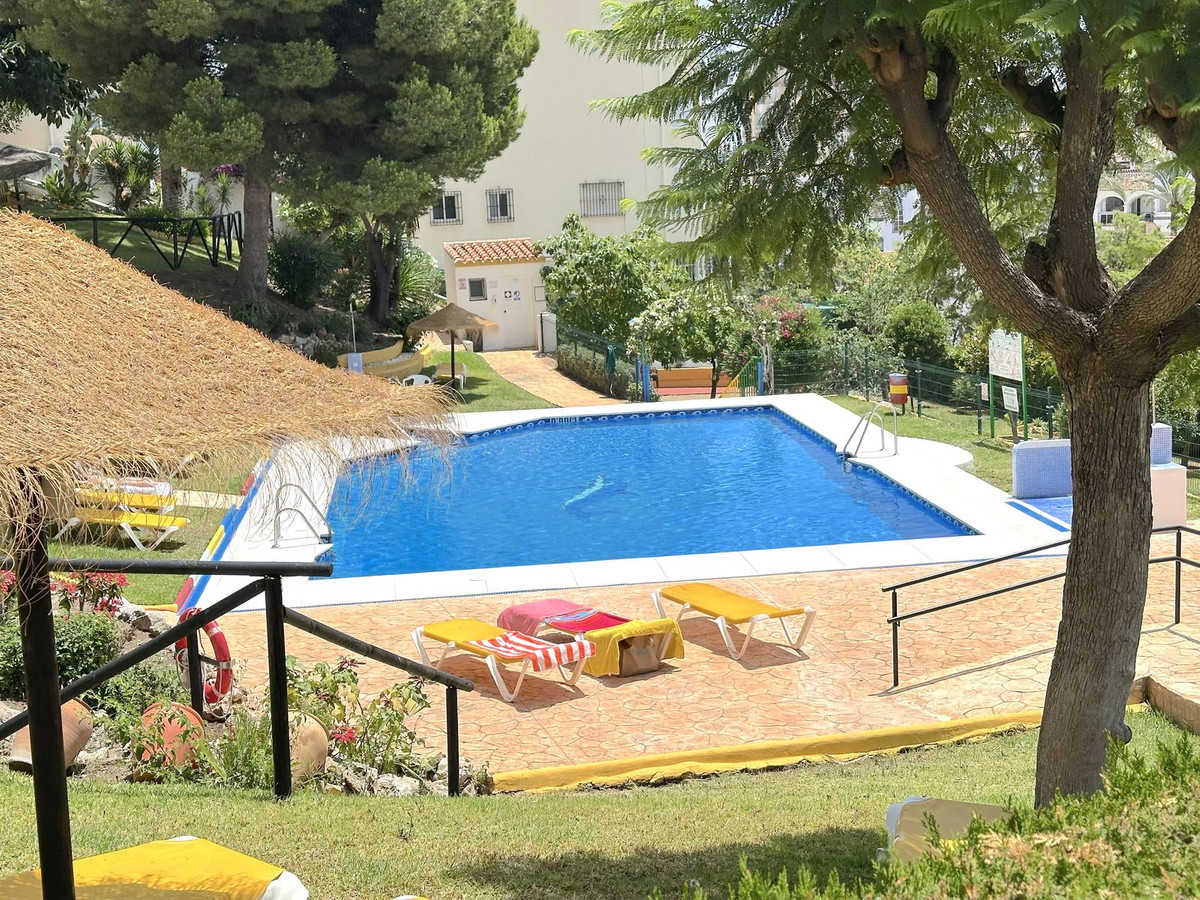 Appartement te koop in Benalmadena Costa | 2 slaapkamers H5068315
