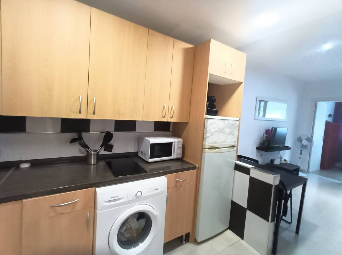 Appartement te koop in Benalmadena Costa | 1 slaapkamers H5073406