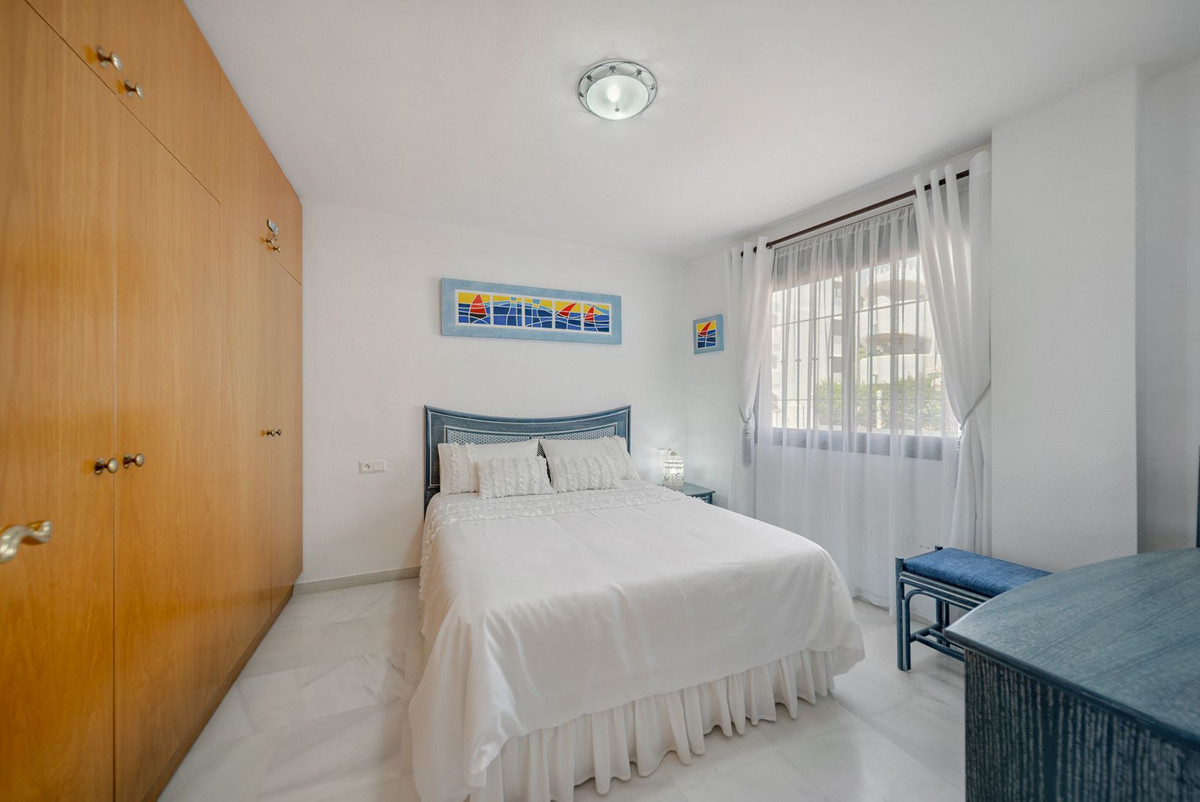 Appartement te koop in Benalmadena Costa | 2 slaapkamers H5081437