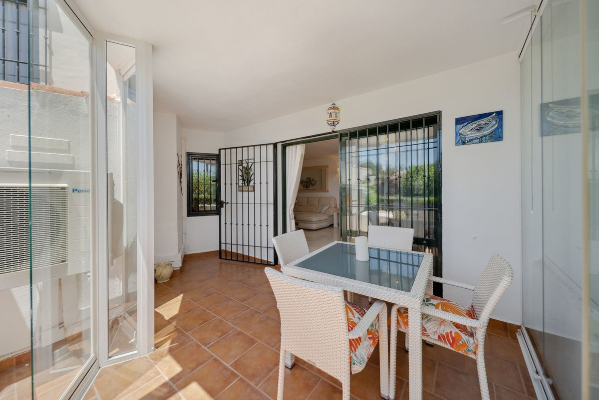 Appartement te koop in Benalmadena Costa | 2 slaapkamers H5081437