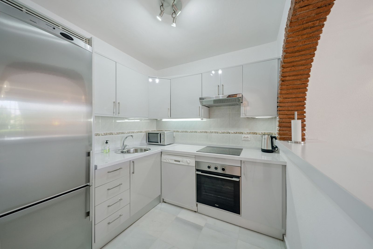 Appartement te koop in Benalmadena Costa | 2 slaapkamers H5081437