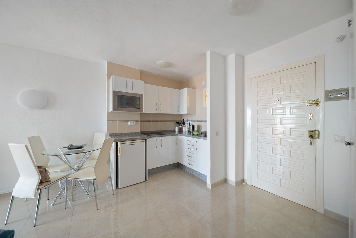 Appartement te koop in Benalmadena Costa | 1 slaapkamers H5104714
