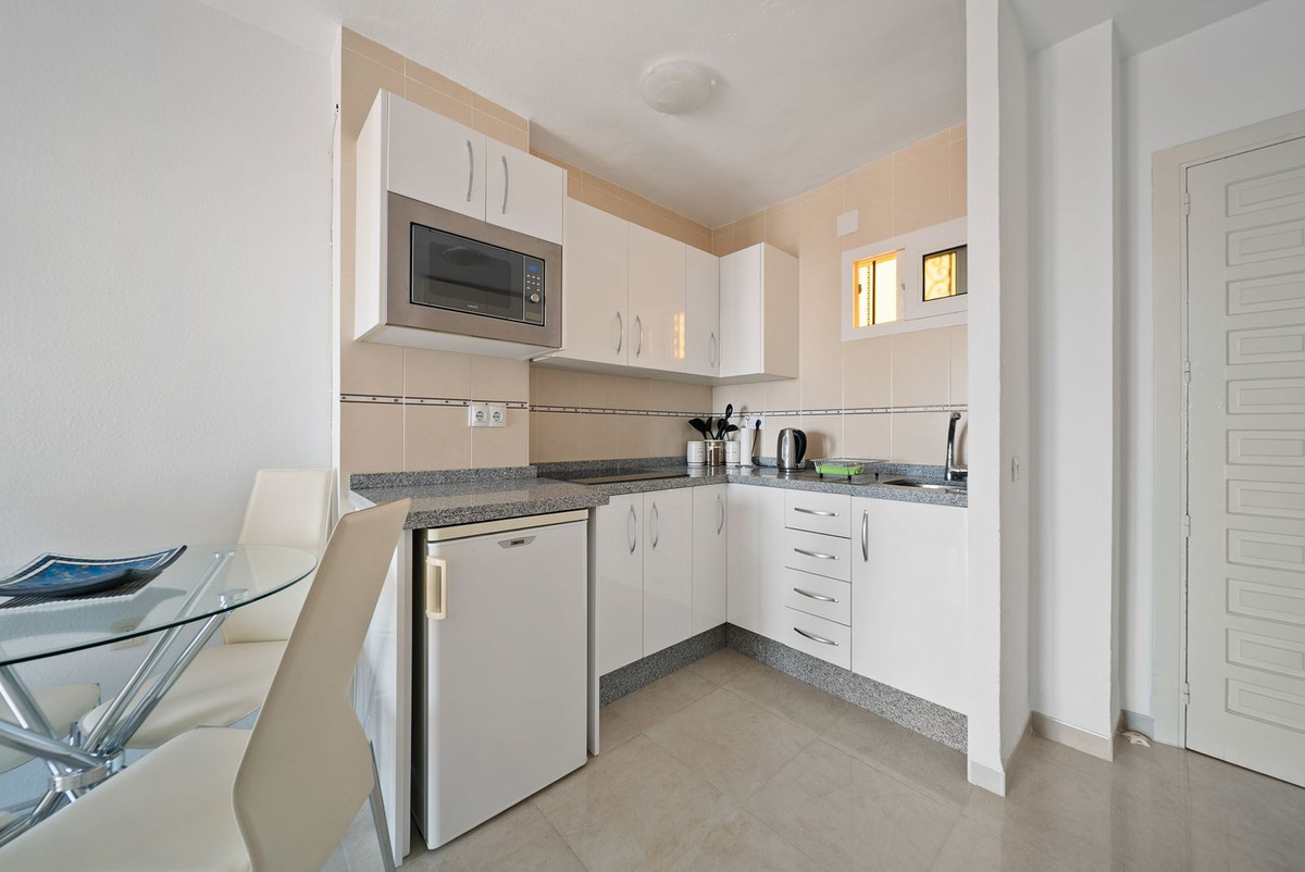 Appartement te koop in Benalmadena Costa | 1 slaapkamers H5104714