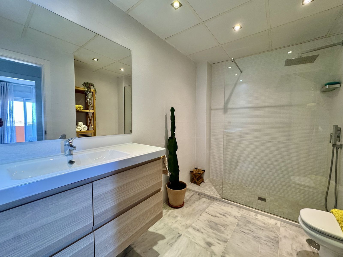 Appartement te koop in Benalmadena Costa | 1 slaapkamers H5106076
