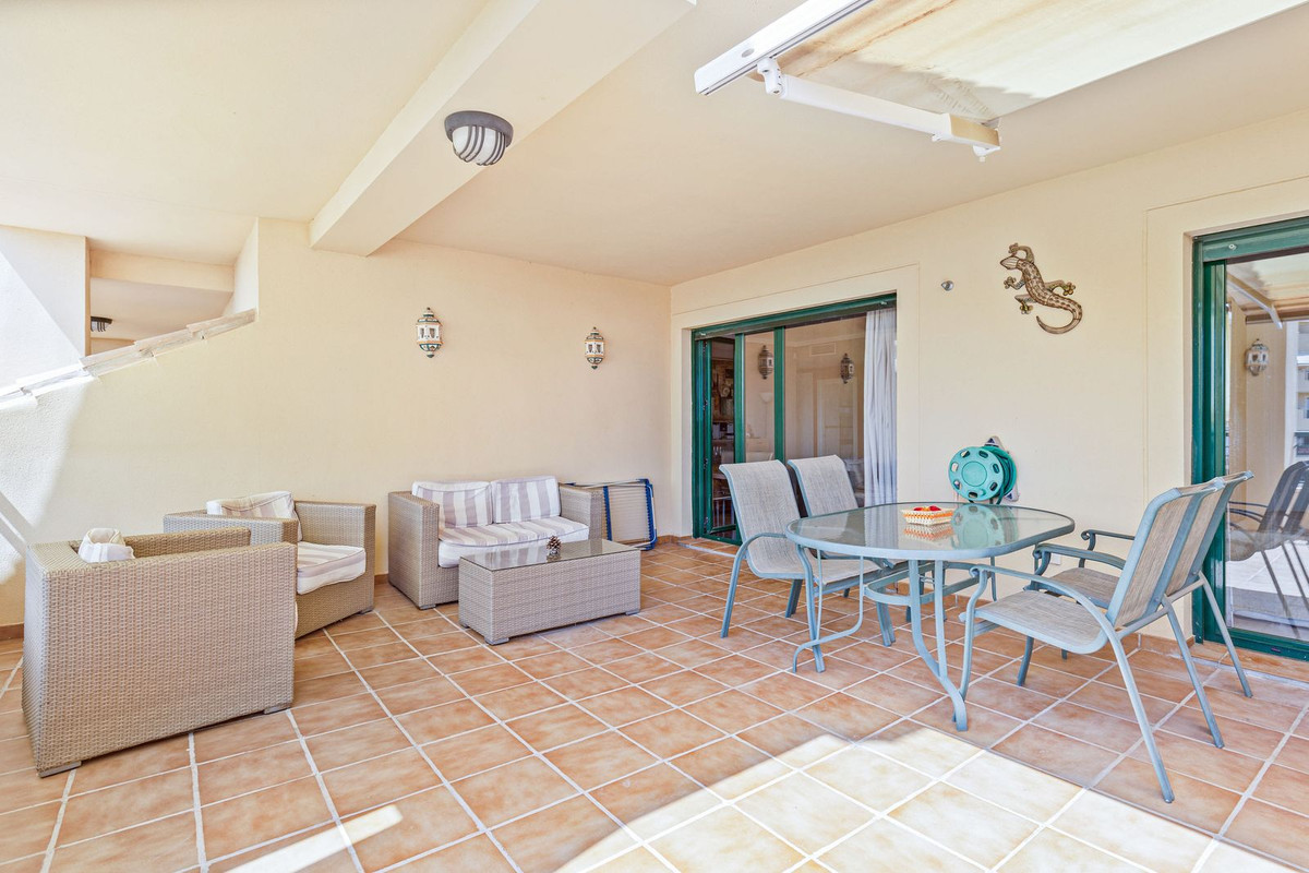 Appartement te koop in Benalmadena Costa | 2 slaapkamers H5106613
