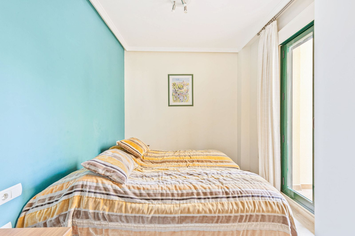 Appartement te koop in Benalmadena Costa | 2 slaapkamers H5106613