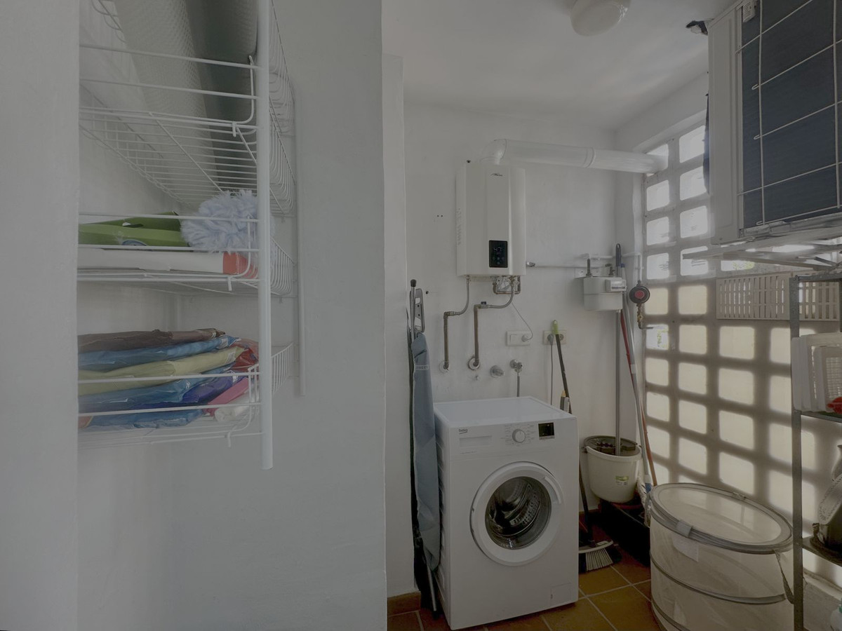Appartement te koop in Benalmadena Costa | 2 slaapkamers H5107825