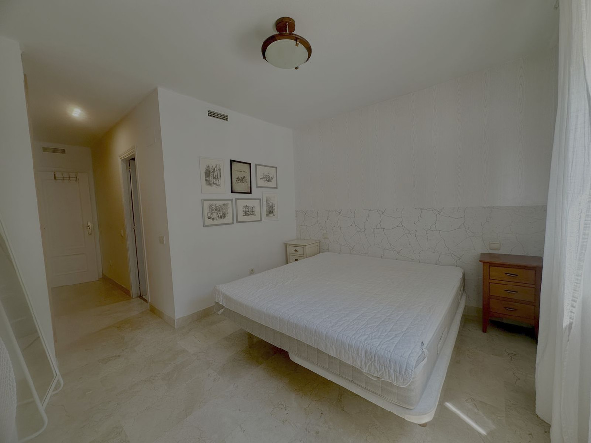 Appartement te koop in Benalmadena Costa | 2 slaapkamers H5107825