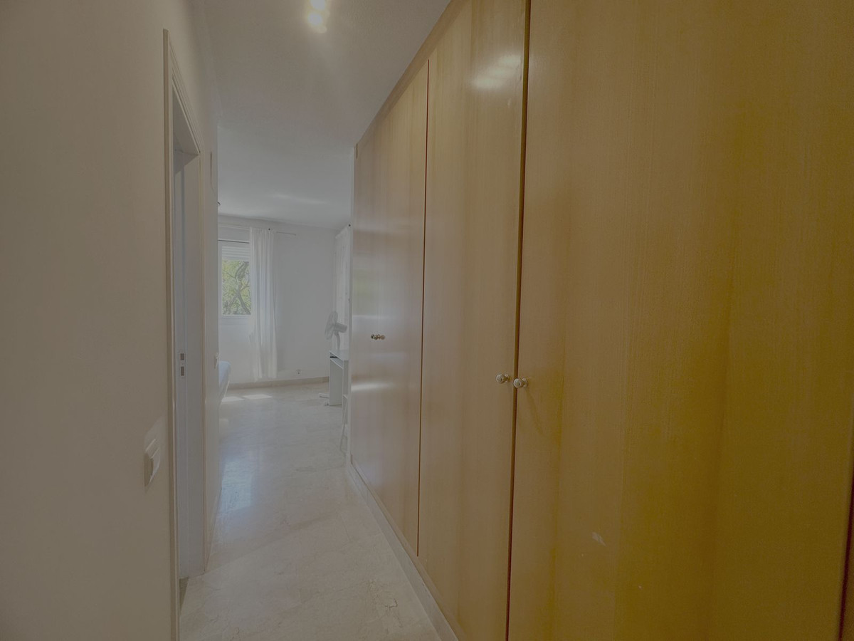 Appartement te koop in Benalmadena Costa | 2 slaapkamers H5107825