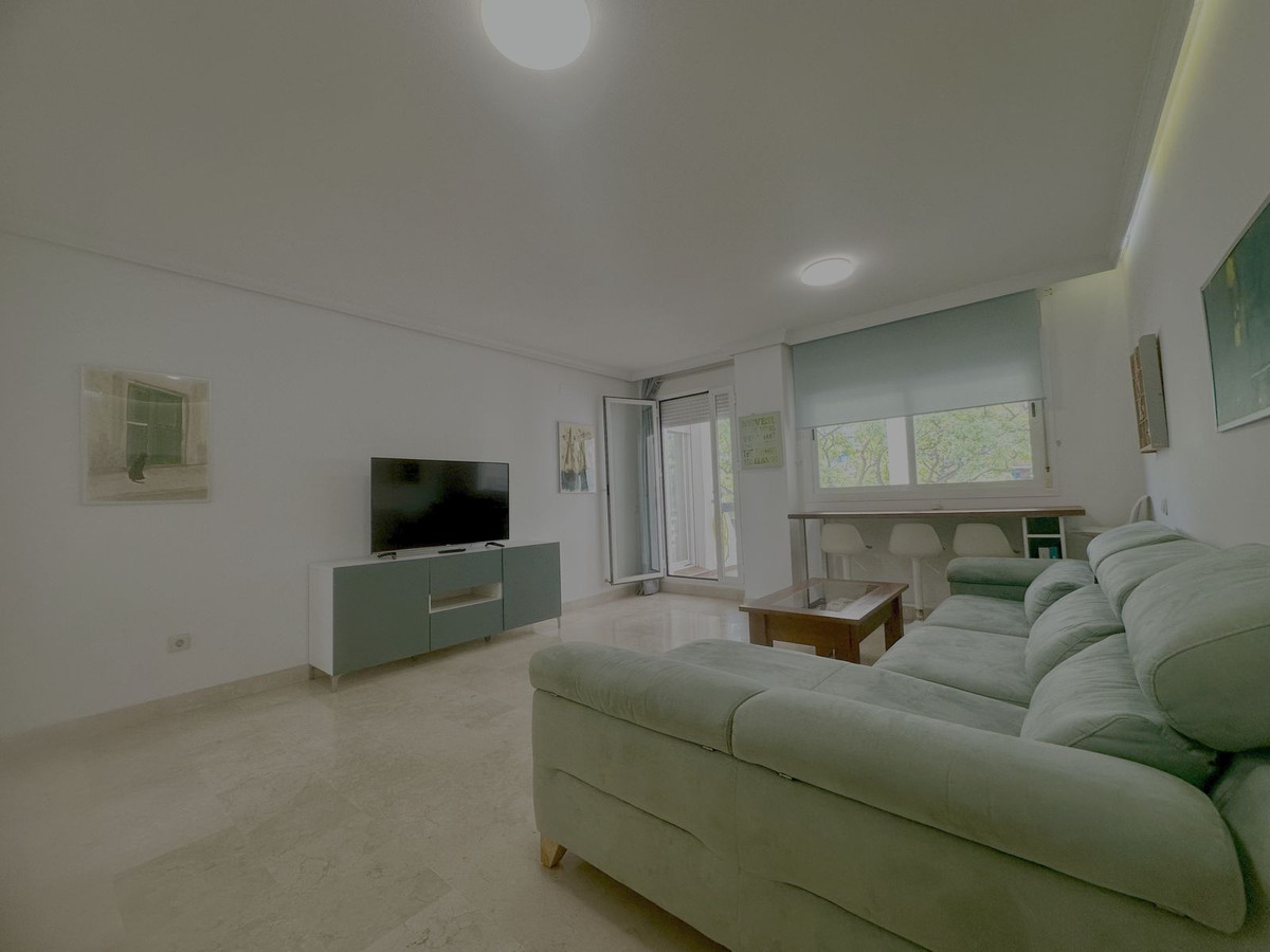 Appartement te koop in Benalmadena Costa | 2 slaapkamers H5107825