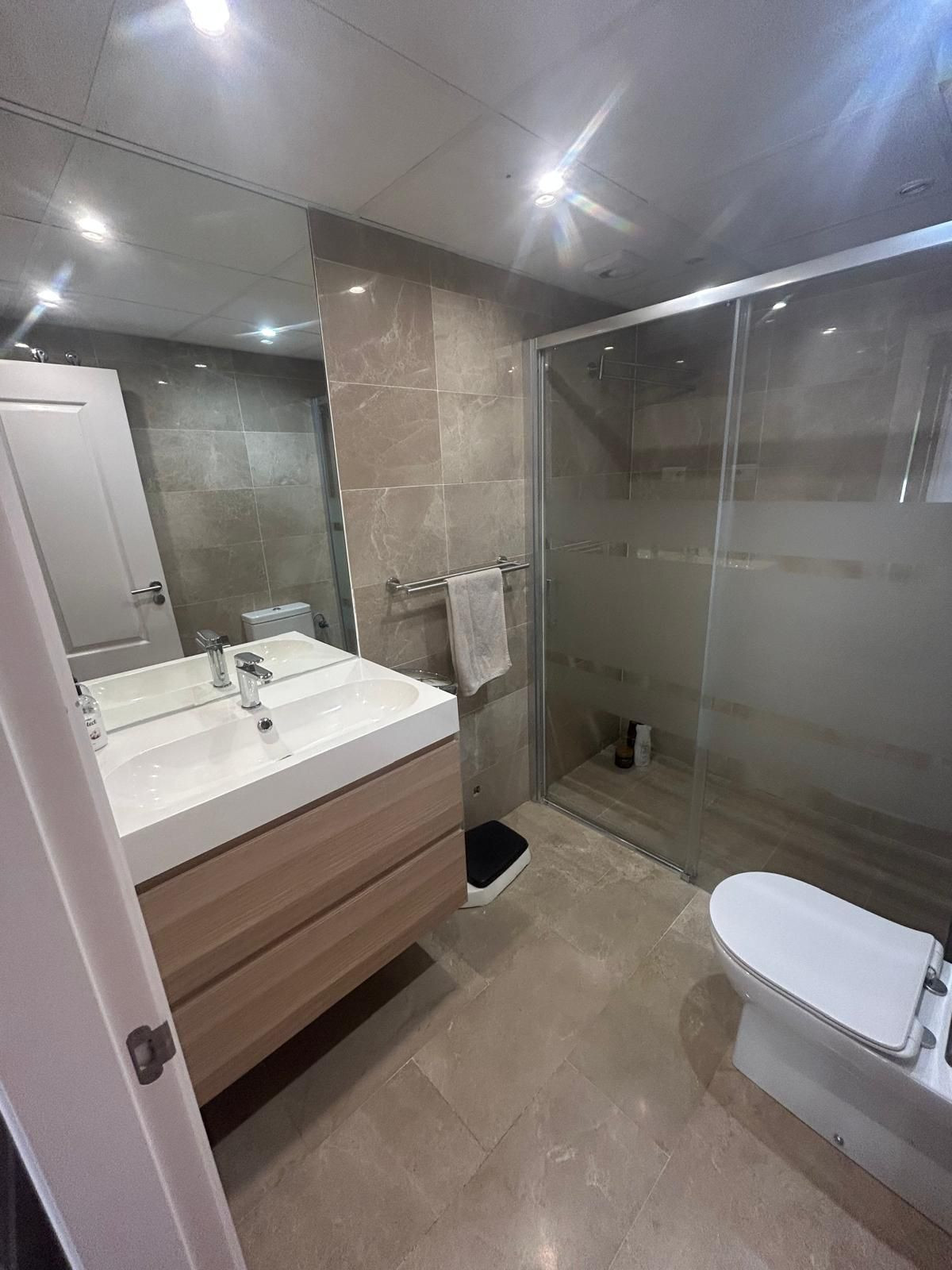 Appartement te koop in Benalmadena Costa | 2 slaapkamers H5107831