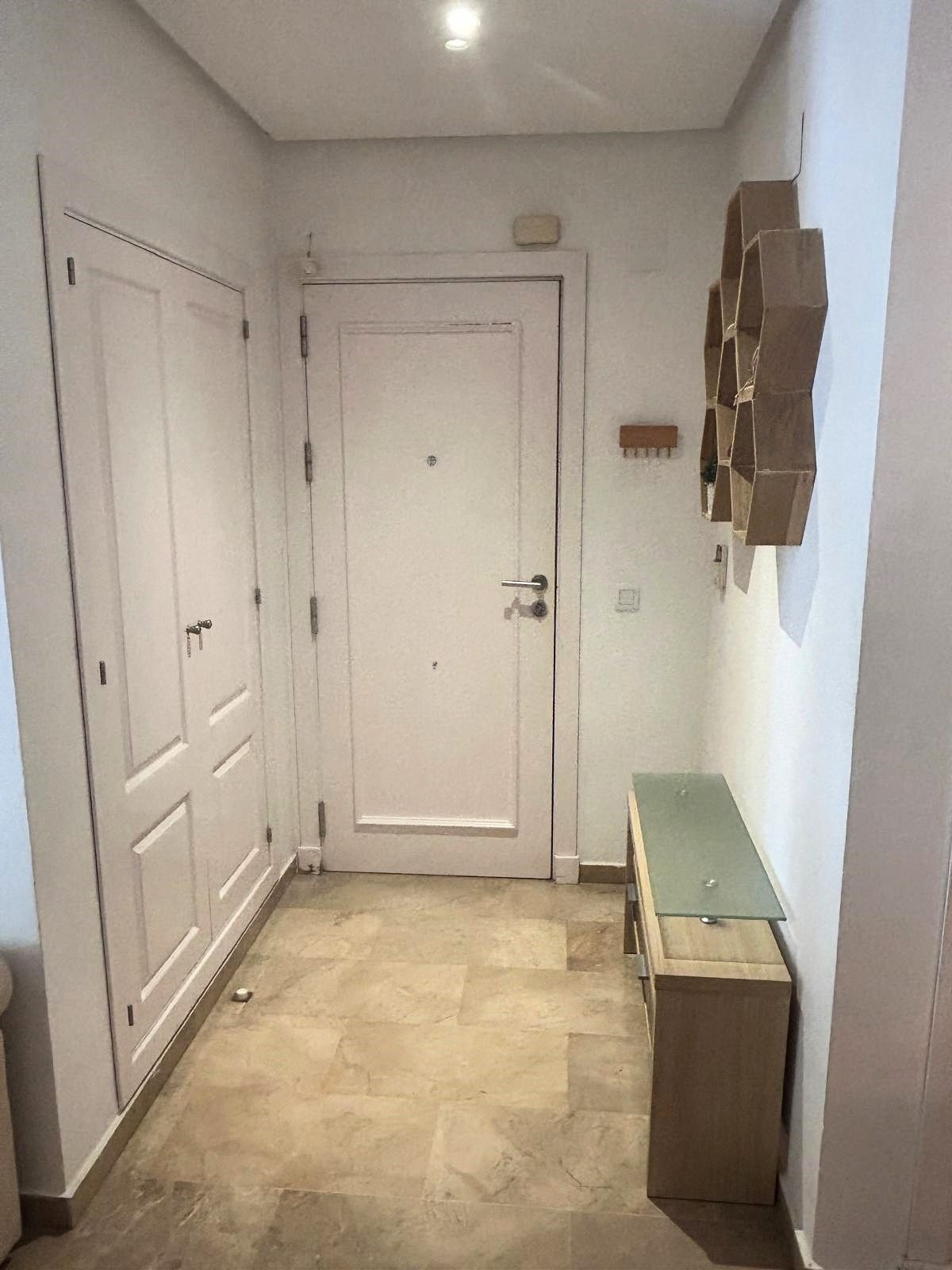 Appartement te koop in Benalmadena Costa | 2 slaapkamers H5107831