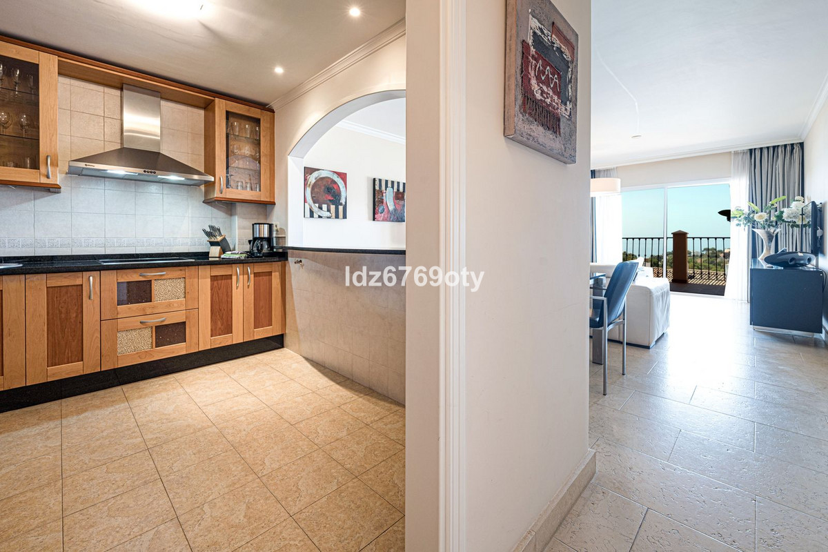 Appartement te koop in Benalmadena Costa | 2 slaapkamers H5114560