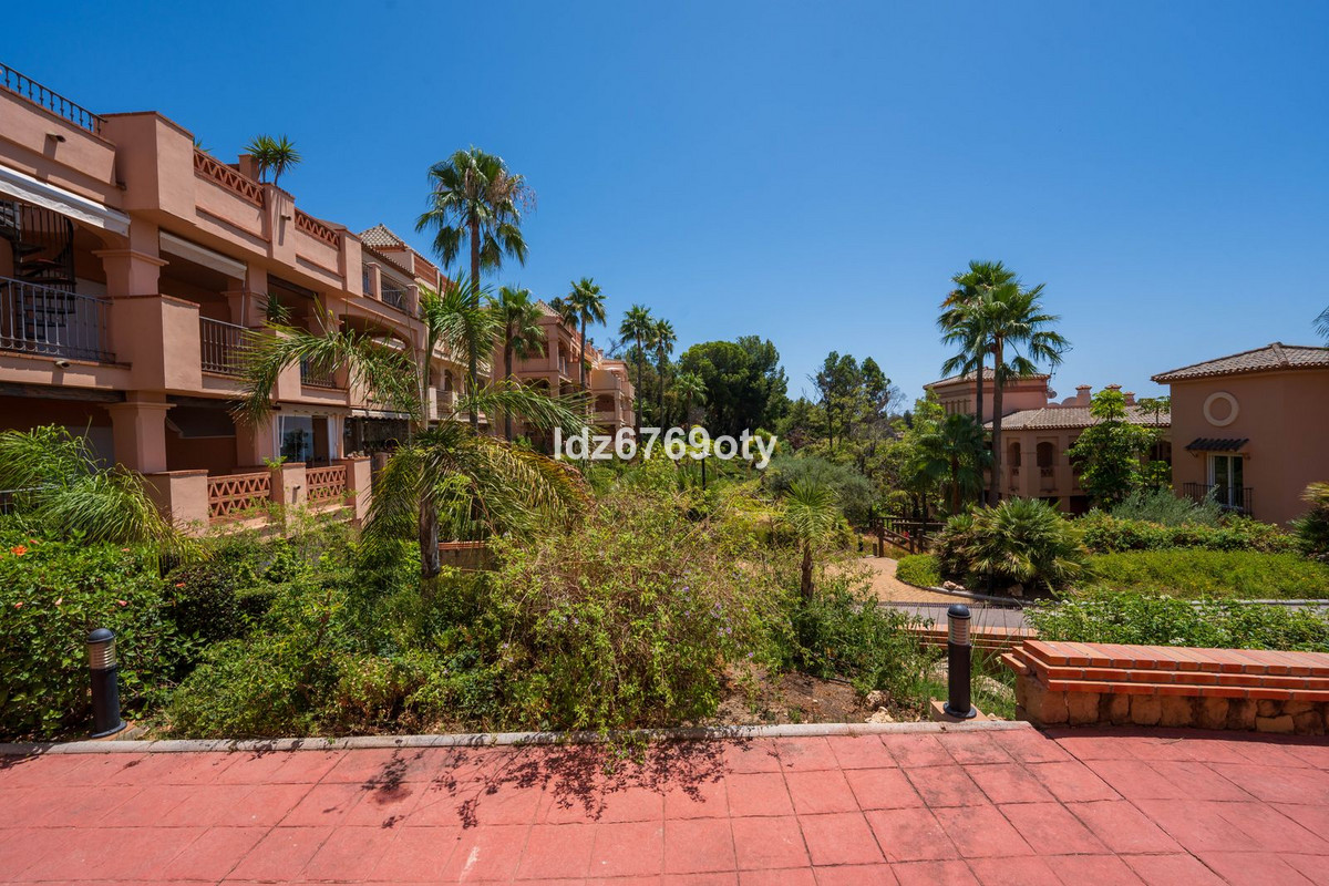 Appartement te koop in Benalmadena Costa | 2 slaapkamers H5114560