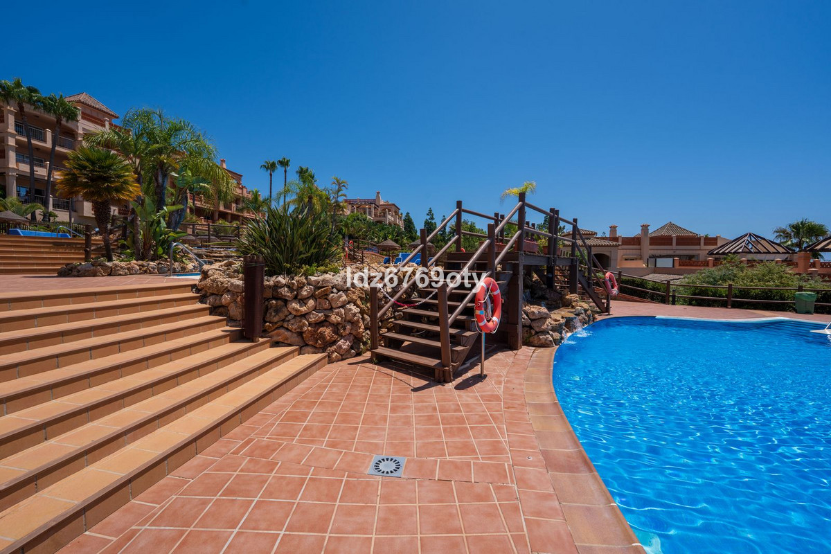 Appartement te koop in Benalmadena Costa | 2 slaapkamers H5114560