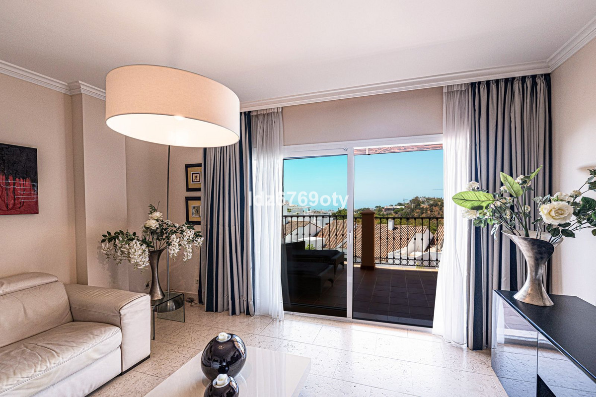Appartement te koop in Benalmadena Costa | 2 slaapkamers H5114560
