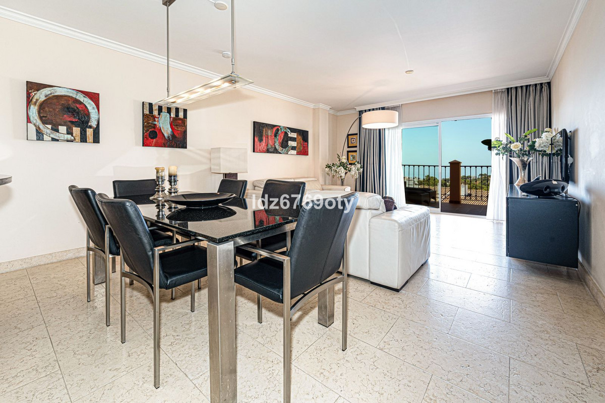 Appartement te koop in Benalmadena Costa | 2 slaapkamers H5114560