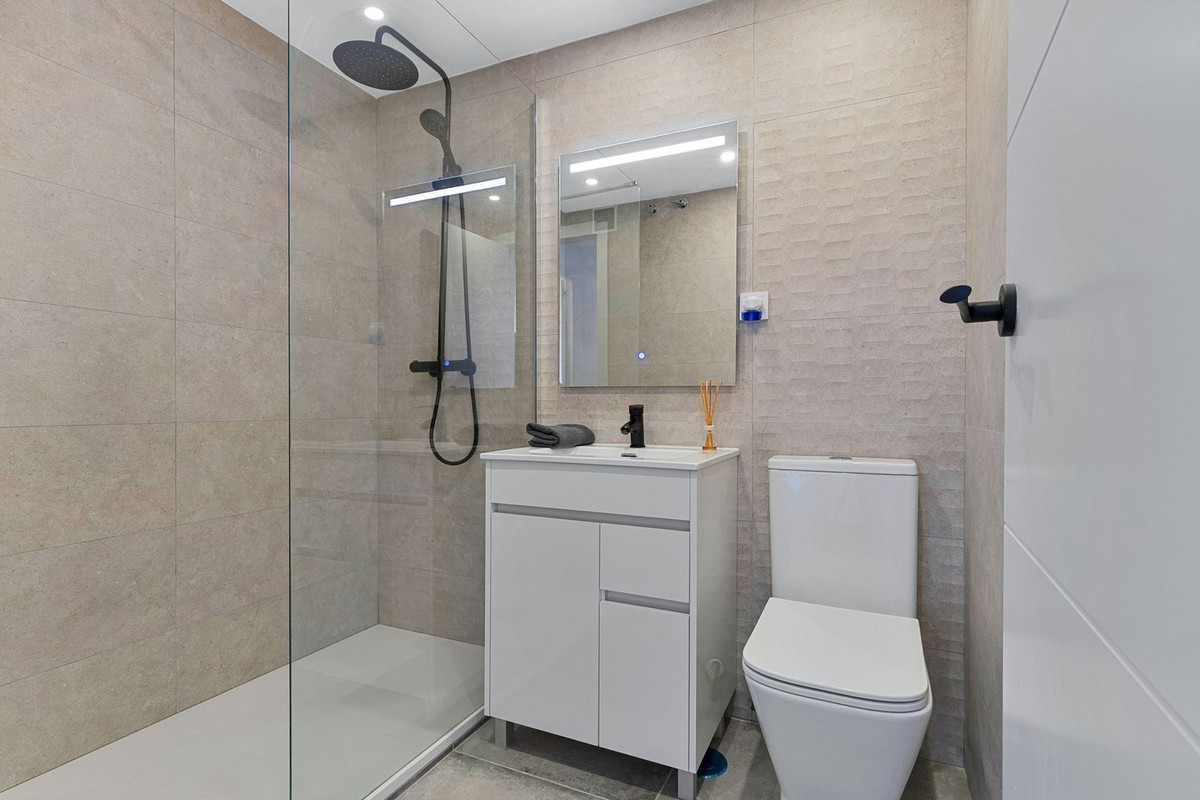 Appartement te koop in Benalmadena Costa | 1 slaapkamers H5114584