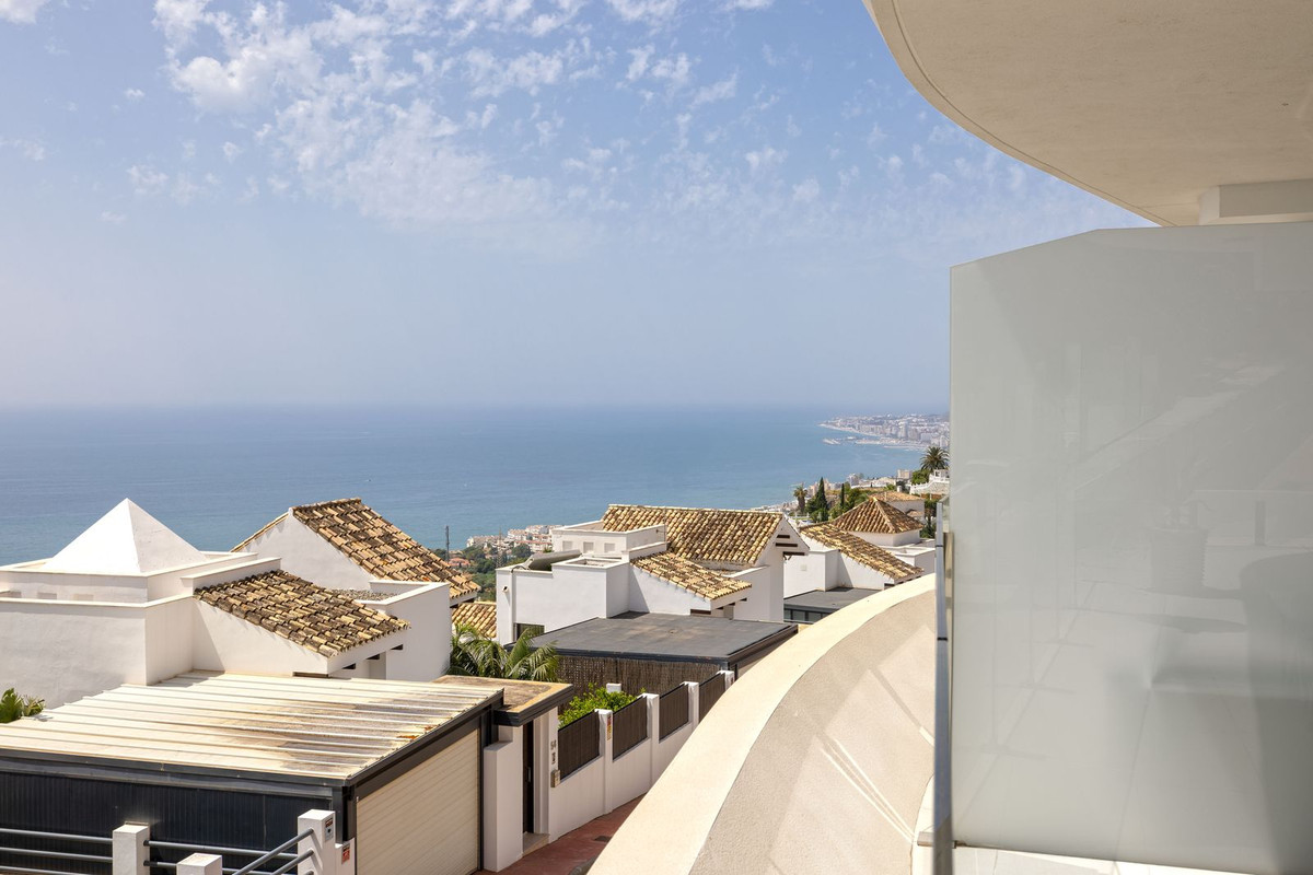 Appartement te koop in Benalmadena Costa | 3 slaapkamers H5119708