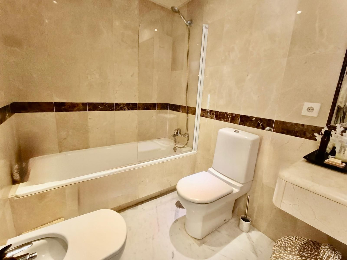 Appartement te koop in Benalmadena Costa | 1 slaapkamers H5119948
