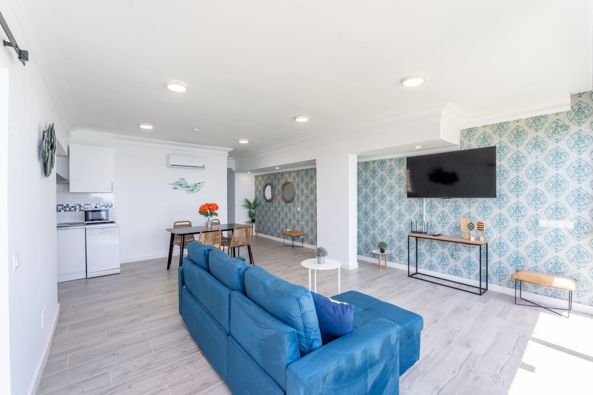 Apartment for sale in Benalmadena Costa | 7 bedrooms H5121442