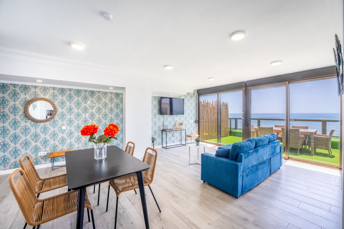 Apartment for sale in Benalmadena Costa | 7 bedrooms H5121442