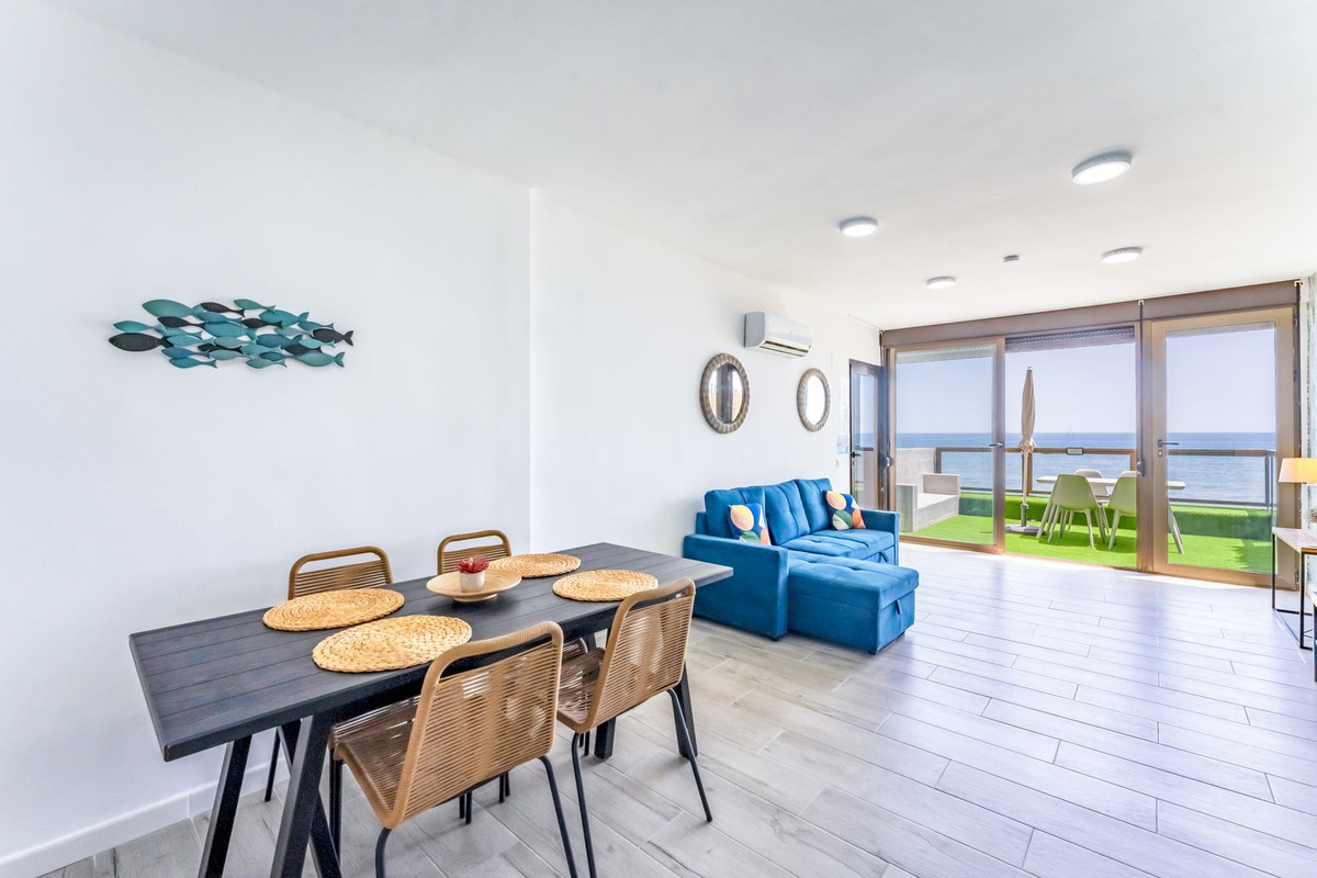 Apartment for sale in Benalmadena Costa | 7 bedrooms H5121442