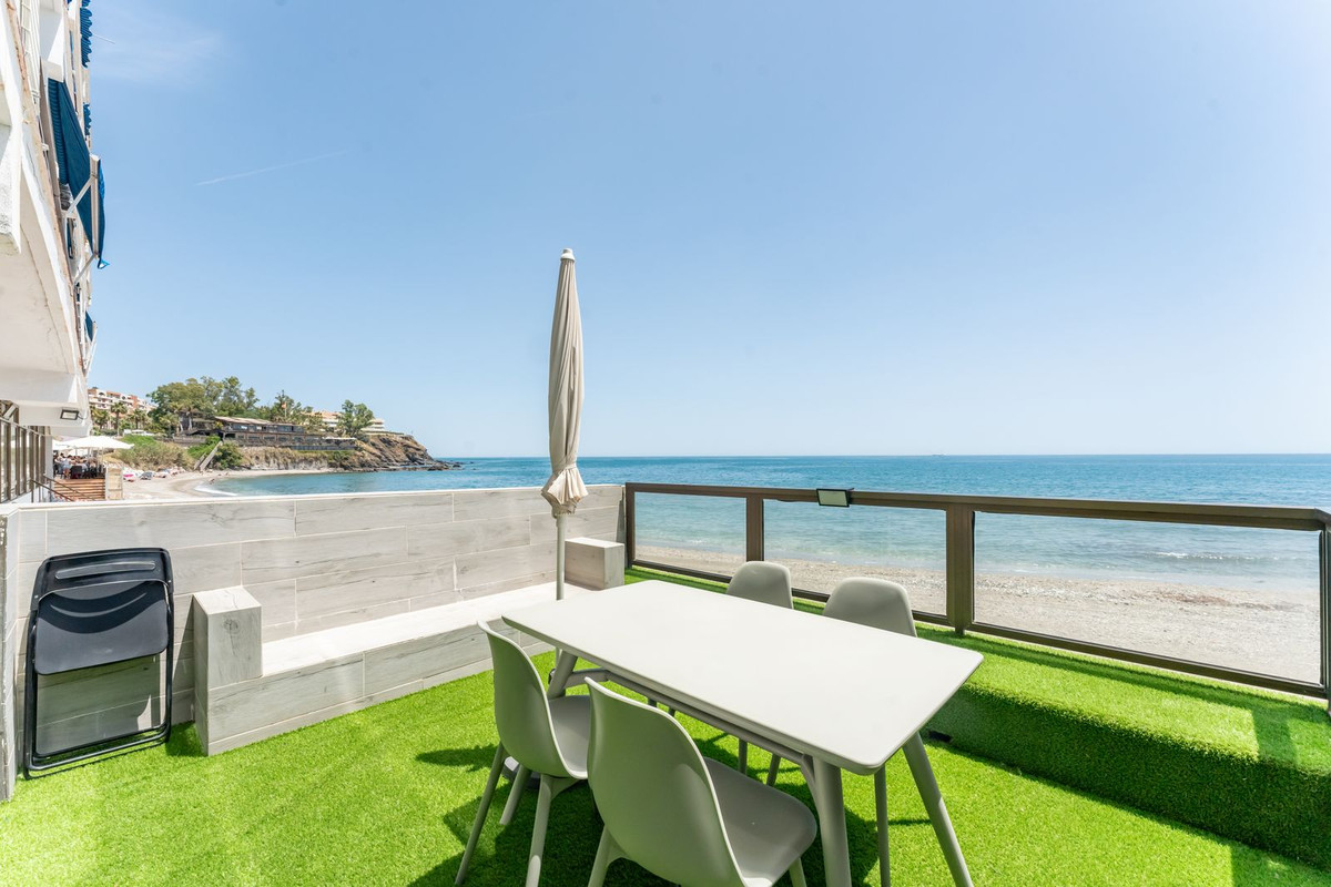Apartment for sale in Benalmadena Costa | 7 bedrooms H5121442
