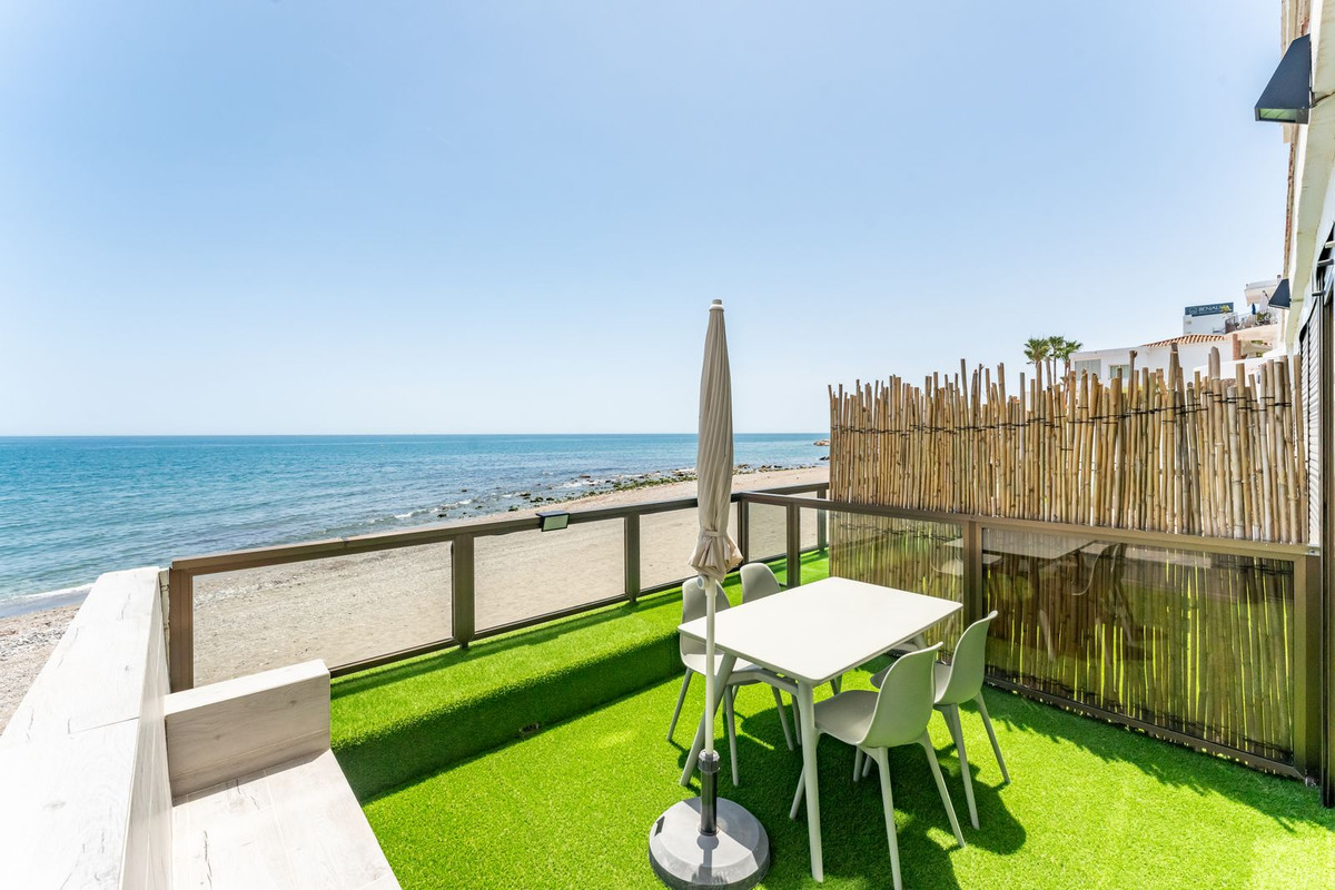 Apartment for sale in Benalmadena Costa | 7 bedrooms H5121442