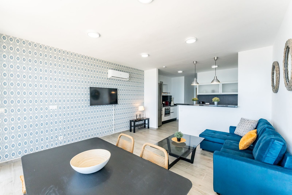 Apartment for sale in Benalmadena Costa | 7 bedrooms H5121442