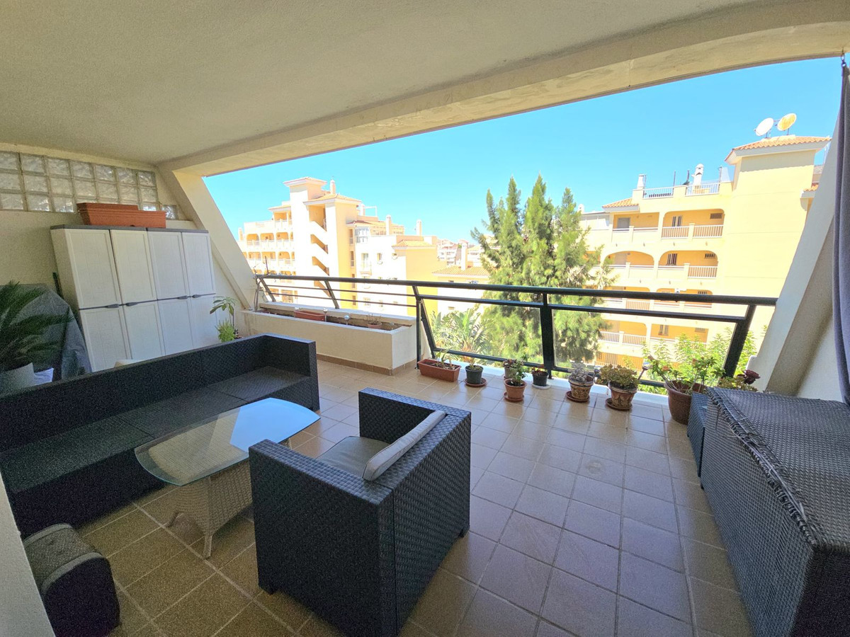 Appartement te koop in Benalmadena Costa | 2 slaapkamers H5131447